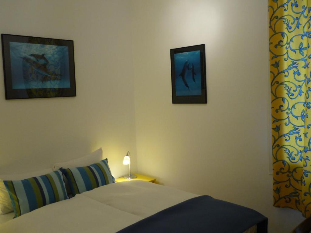 Hotel Logis Victorine